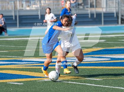 Thumbnail 2 in Monte Vista @ Mira Mesa photogallery.