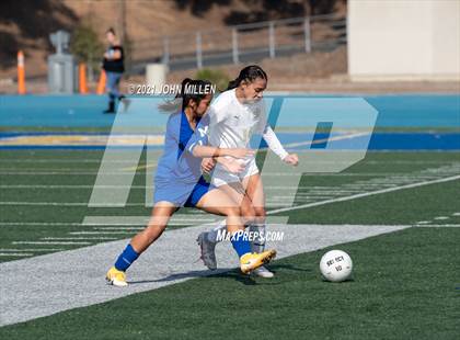 Thumbnail 1 in Monte Vista @ Mira Mesa photogallery.