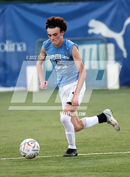 Thumbnail 3 in Charlotte Latin vs Ardrey Kell (Preseason) photogallery.