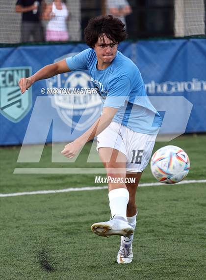 Thumbnail 3 in Charlotte Latin vs Ardrey Kell (Preseason) photogallery.