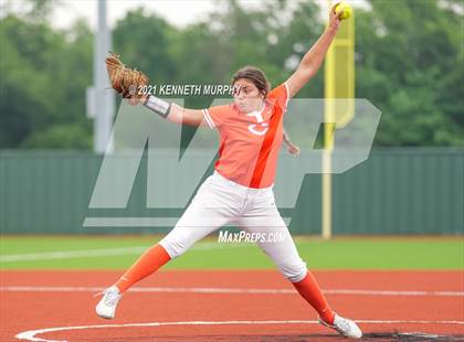 Thumbnail 2 in Midlothian Heritage vs Celina (UIL 4A Bi-District Playoff Game 3) photogallery.