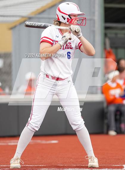 Thumbnail 1 in Midlothian Heritage vs Celina (UIL 4A Bi-District Playoff Game 3) photogallery.