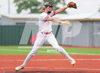 Thumbnail 2 in Midlothian Heritage vs Celina (UIL 4A Bi-District Playoff Game 3) photogallery.