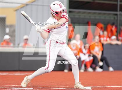 Thumbnail 3 in Midlothian Heritage vs Celina (UIL 4A Bi-District Playoff Game 3) photogallery.