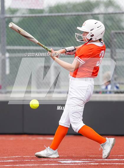 Thumbnail 3 in Midlothian Heritage vs Celina (UIL 4A Bi-District Playoff Game 3) photogallery.