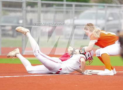 Thumbnail 1 in Midlothian Heritage vs Celina (UIL 4A Bi-District Playoff Game 3) photogallery.