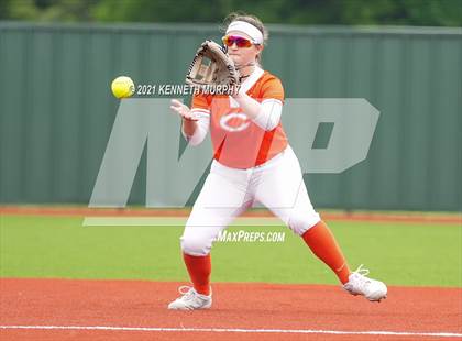 Thumbnail 2 in Midlothian Heritage vs Celina (UIL 4A Bi-District Playoff Game 3) photogallery.