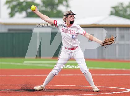 Thumbnail 3 in Midlothian Heritage vs Celina (UIL 4A Bi-District Playoff Game 3) photogallery.