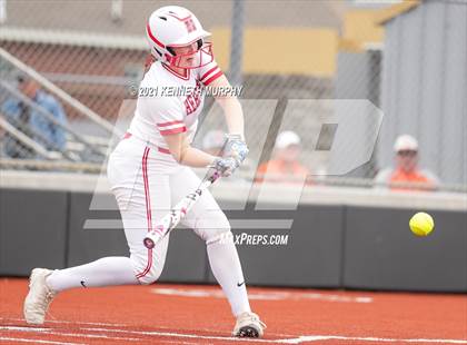 Thumbnail 3 in Midlothian Heritage vs Celina (UIL 4A Bi-District Playoff Game 3) photogallery.