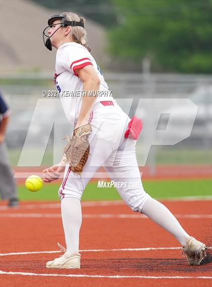 Thumbnail 3 in Midlothian Heritage vs Celina (UIL 4A Bi-District Playoff Game 3) photogallery.