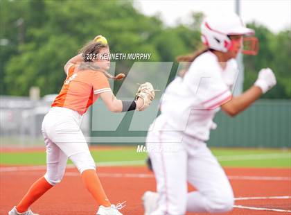 Thumbnail 1 in Midlothian Heritage vs Celina (UIL 4A Bi-District Playoff Game 3) photogallery.