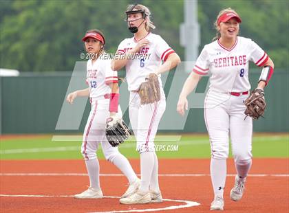Thumbnail 3 in Midlothian Heritage vs Celina (UIL 4A Bi-District Playoff Game 3) photogallery.