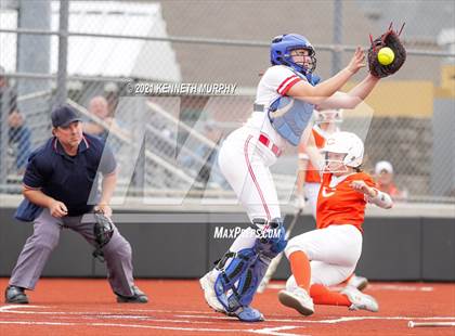 Thumbnail 2 in Midlothian Heritage vs Celina (UIL 4A Bi-District Playoff Game 3) photogallery.