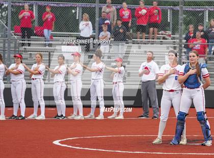 Thumbnail 2 in Midlothian Heritage vs Celina (UIL 4A Bi-District Playoff Game 3) photogallery.
