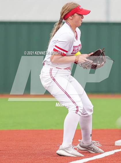 Thumbnail 3 in Midlothian Heritage vs Celina (UIL 4A Bi-District Playoff Game 3) photogallery.