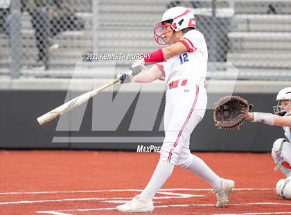 Thumbnail 3 in Midlothian Heritage vs Celina (UIL 4A Bi-District Playoff Game 3) photogallery.