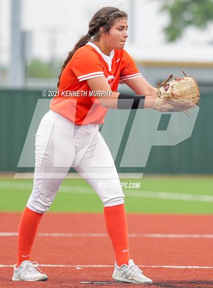 Thumbnail 3 in Midlothian Heritage vs Celina (UIL 4A Bi-District Playoff Game 3) photogallery.