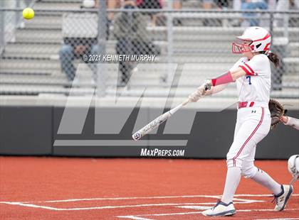 Thumbnail 2 in Midlothian Heritage vs Celina (UIL 4A Bi-District Playoff Game 3) photogallery.