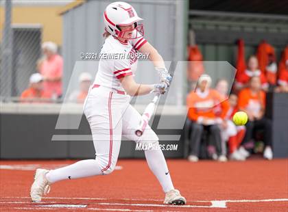 Thumbnail 3 in Midlothian Heritage vs Celina (UIL 4A Bi-District Playoff Game 3) photogallery.