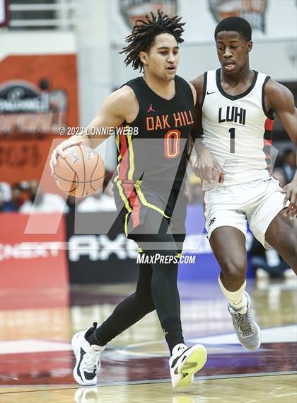 Thumbnail 1 in Long Island Lutheran vs. Oak Hill Academy (Spalding Hoophall Classic) photogallery.