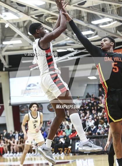 Thumbnail 2 in Long Island Lutheran vs. Oak Hill Academy (Spalding Hoophall Classic) photogallery.