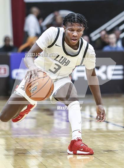 Thumbnail 1 in Long Island Lutheran vs. Oak Hill Academy (Spalding Hoophall Classic) photogallery.