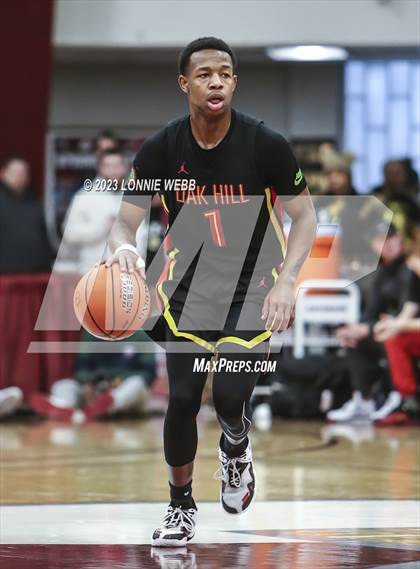 Thumbnail 2 in Long Island Lutheran vs. Oak Hill Academy (Spalding Hoophall Classic) photogallery.