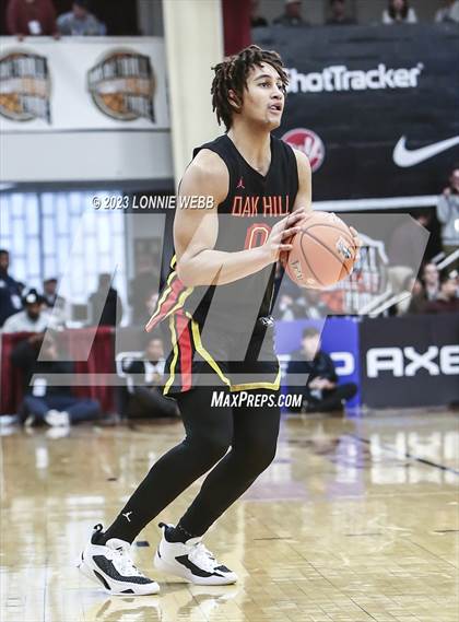 Thumbnail 3 in Long Island Lutheran vs. Oak Hill Academy (Spalding Hoophall Classic) photogallery.