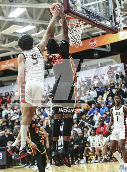Thumbnail 1 in Long Island Lutheran vs. Oak Hill Academy (Spalding Hoophall Classic) photogallery.