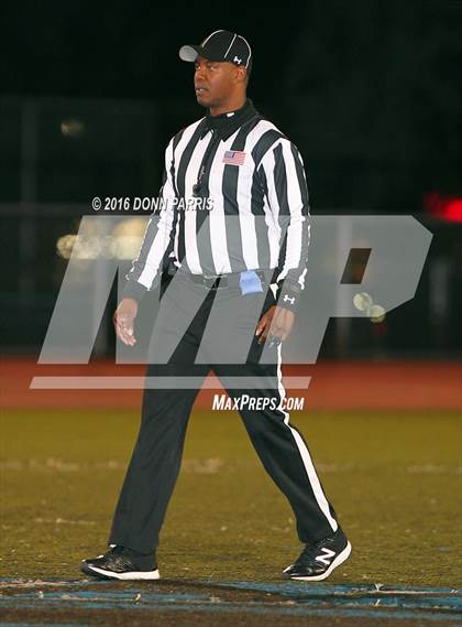 Thumbnail 1 in Valley View @ San Gorgonio (CIF Southern Regional Division 5-AA Final)  photogallery.