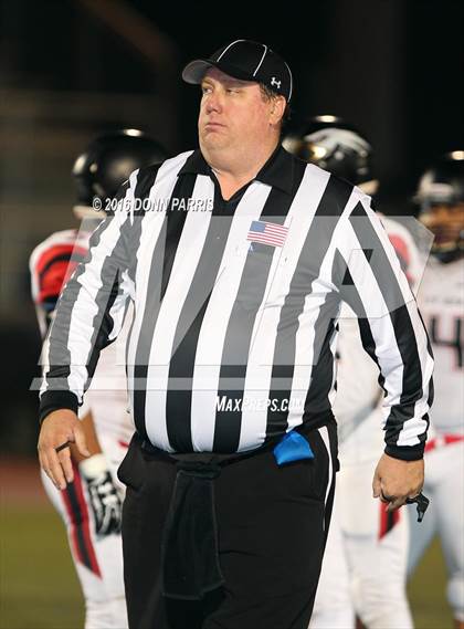 Thumbnail 2 in Valley View @ San Gorgonio (CIF Southern Regional Division 5-AA Final)  photogallery.