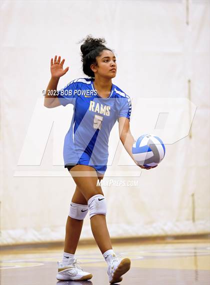 Thumbnail 3 in Robinson @ Lake Braddock photogallery.