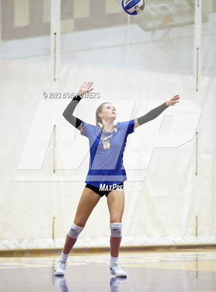 Thumbnail 1 in Robinson @ Lake Braddock photogallery.