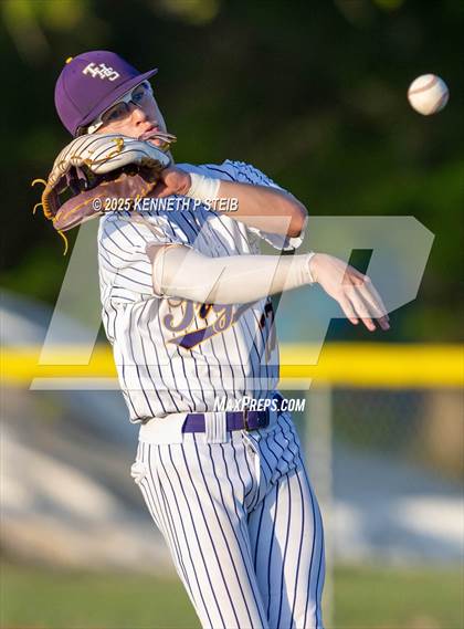 Thumbnail 1 in Destrehan @ Thibodaux photogallery.