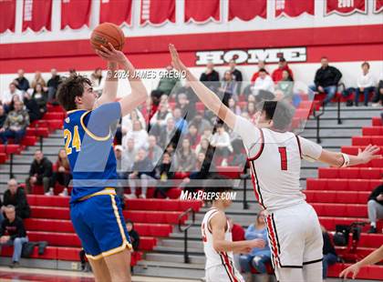 Thumbnail 3 in Hampton vs Moon Area (Legends Classic) photogallery.