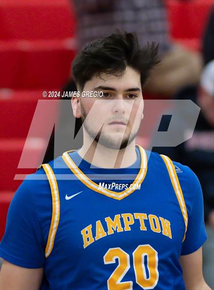 Thumbnail 1 in Hampton vs Moon Area (Legends Classic) photogallery.