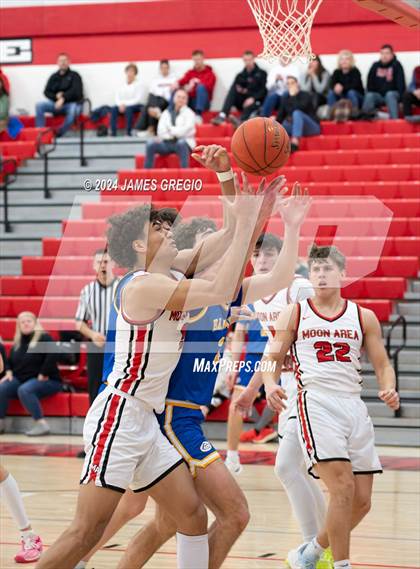 Thumbnail 1 in Hampton vs Moon Area (Legends Classic) photogallery.