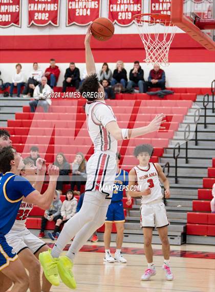 Thumbnail 1 in Hampton vs Moon Area (Legends Classic) photogallery.