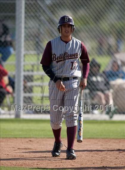 Thumbnail 1 in Bellflower @ Cerritos photogallery.