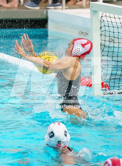 Thumbnail 1 in Mater Dei vs Orange Lutheran (CIF Div 1 Regional Final) photogallery.