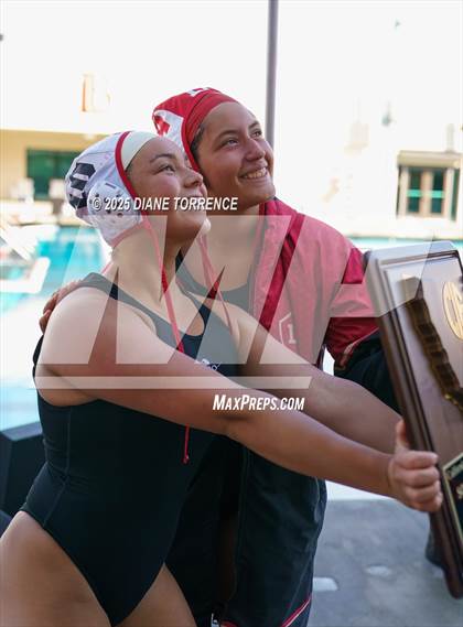 Thumbnail 3 in Mater Dei vs Orange Lutheran (CIF Div 1 Regional Final) photogallery.