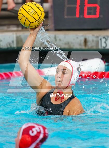 Thumbnail 1 in Mater Dei vs Orange Lutheran (CIF Div 1 Regional Final) photogallery.