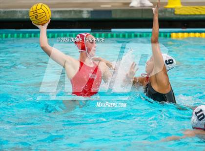 Thumbnail 1 in Mater Dei vs Orange Lutheran (CIF Div 1 Regional Final) photogallery.