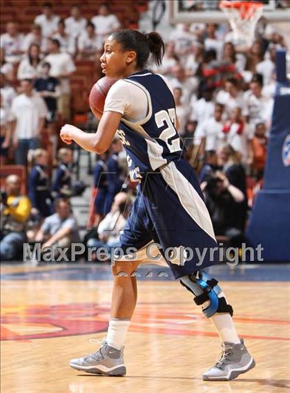 Thumbnail 3 in Hillhouse vs. Wethersfield (CIAC Class L Final) photogallery.