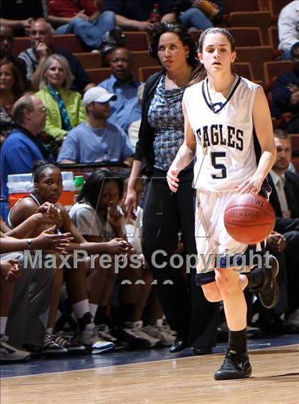 Thumbnail 1 in Hillhouse vs. Wethersfield (CIAC Class L Final) photogallery.