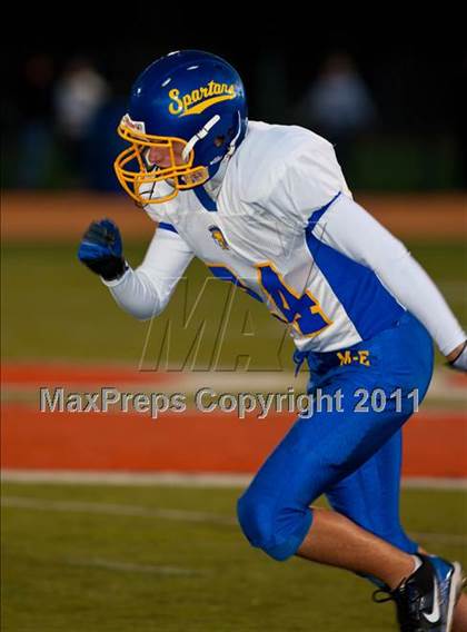 Thumbnail 2 in Elmira Free Academy vs. Maine-Endwell (Section 4 Class A Final) photogallery.