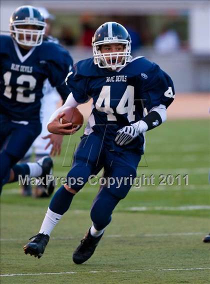 Thumbnail 3 in Elmira Free Academy vs. Maine-Endwell (Section 4 Class A Final) photogallery.