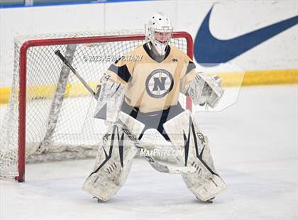 Thumbnail 2 in Conard vs. Newington Co-op (CCC South Final) photogallery.