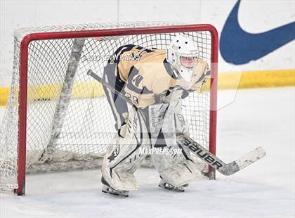Thumbnail 3 in Conard vs. Newington Co-op (CCC South Final) photogallery.