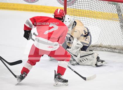 Thumbnail 2 in Conard vs. Newington Co-op (CCC South Final) photogallery.